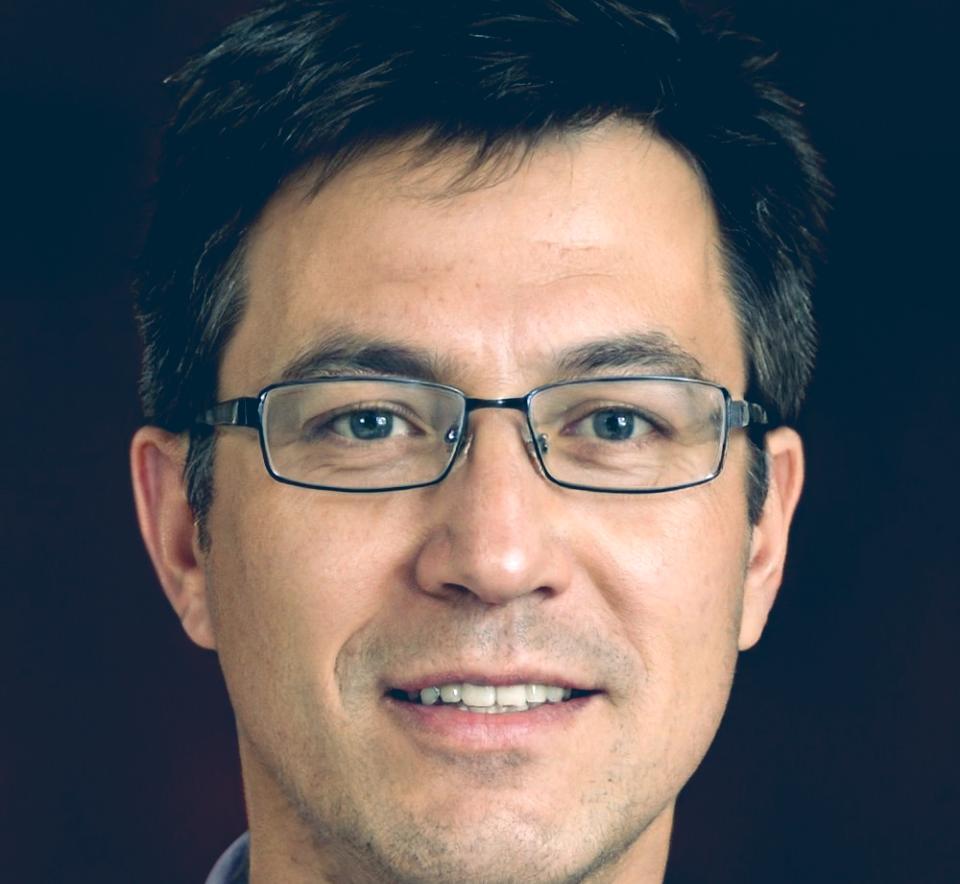 Portrait de Loïc Bertrand